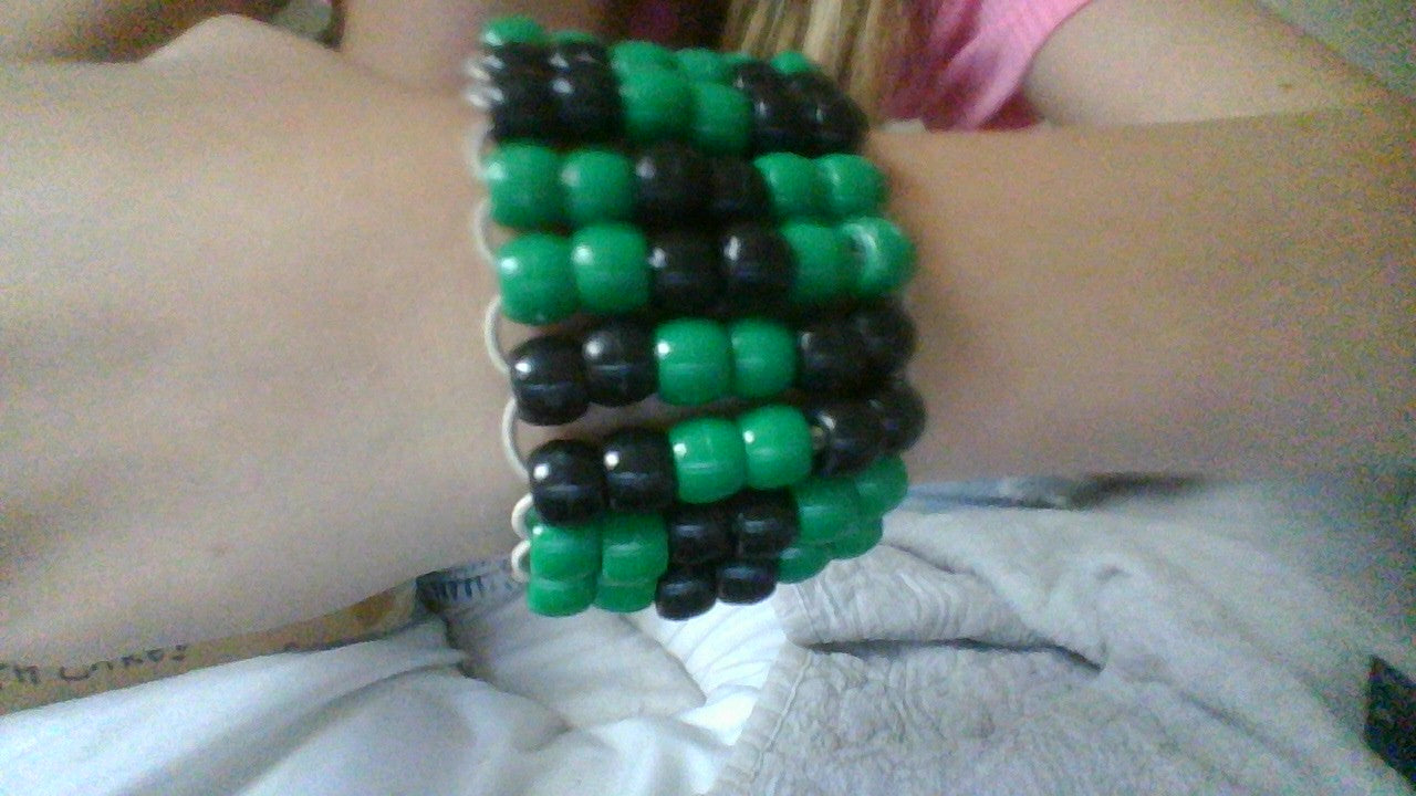 KANDI CUFFS